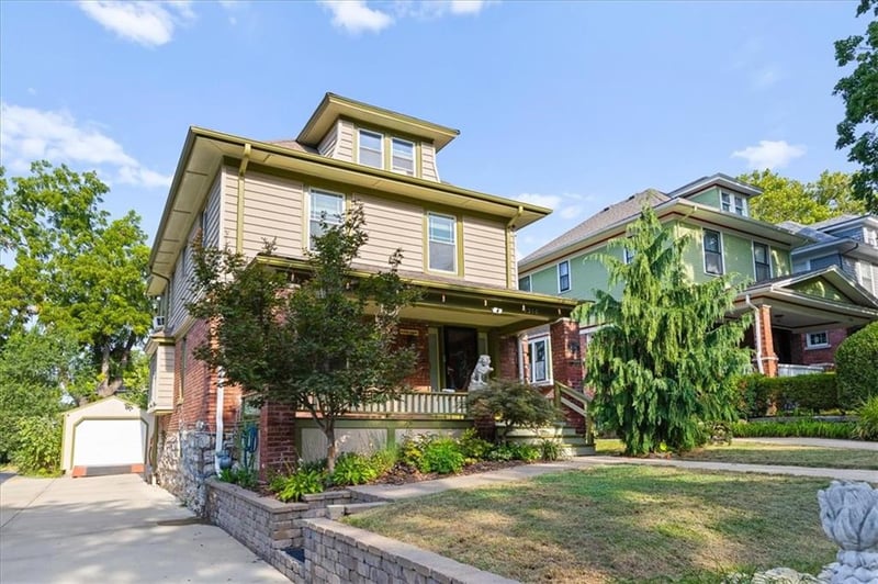 4310 Campbell St, Kansas City, MO 64110