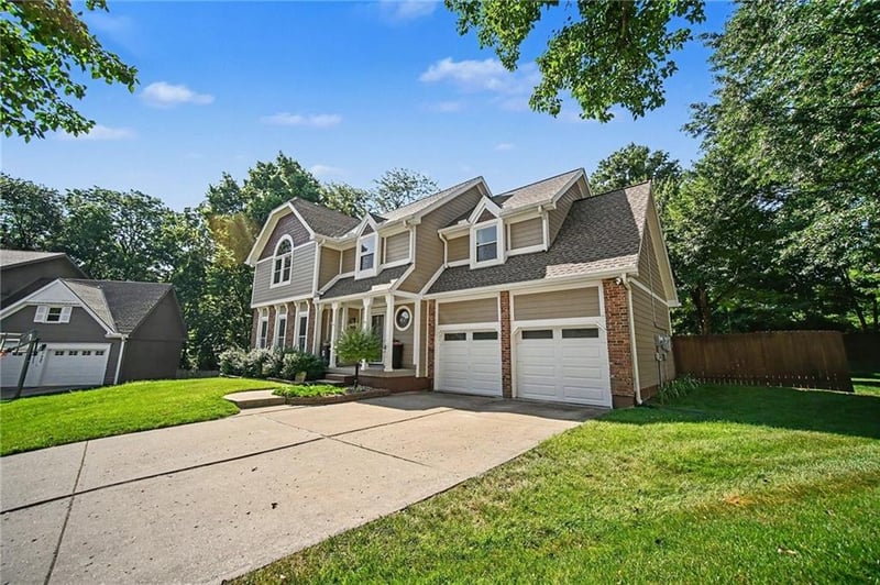 7641 Lucerne Ct, Kansas City, MO 64151