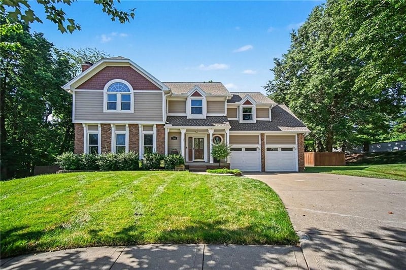 7641 Lucerne Ct, Kansas City, MO 64151