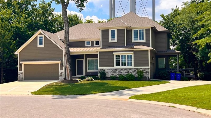 22315-22317 76th St, Shawnee, KS 66227