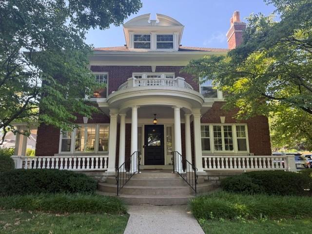 35 53rd St, Kansas City, MO 64112
