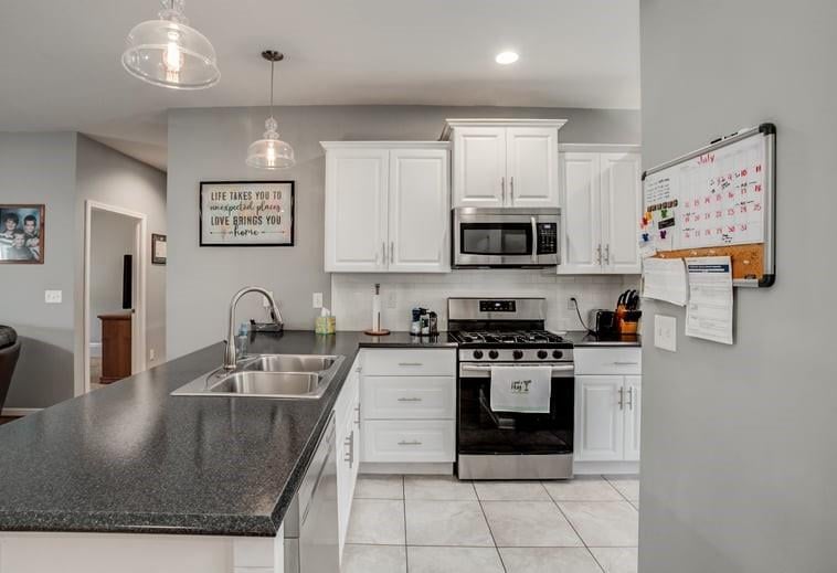 1721 Willow St, Ottawa, KS 66067