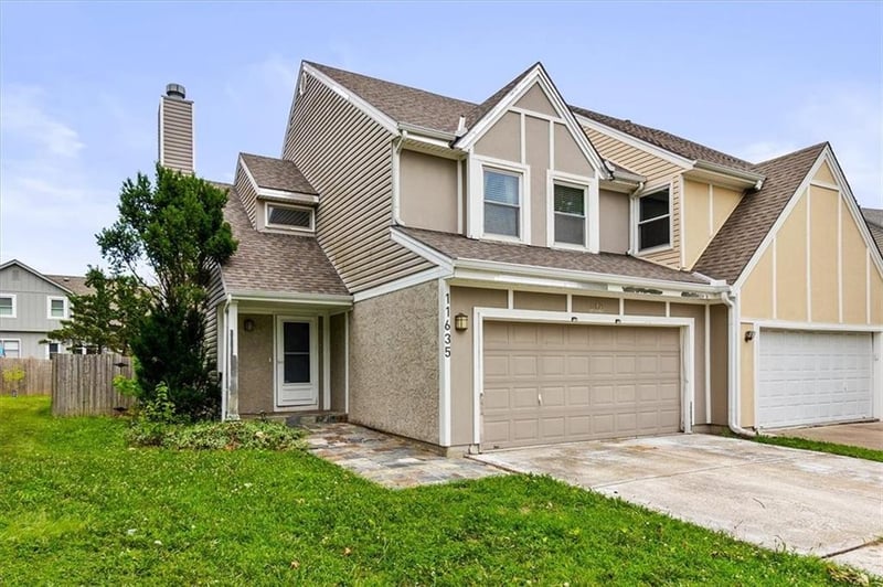 11635 Garnett St, Overland Park, KS 66210