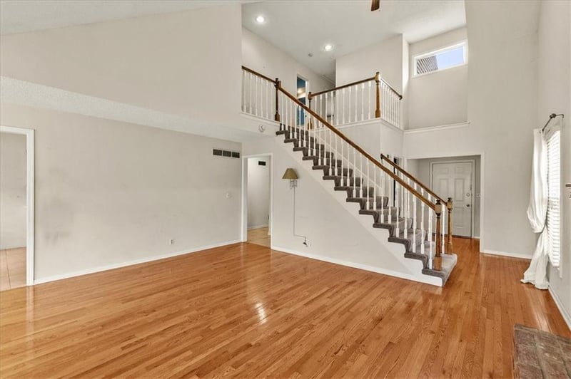 11635 Garnett St, Overland Park, KS 66210