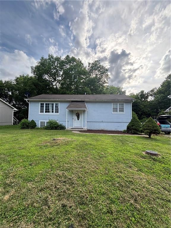 1410 Ridgeway Dr, Richmond, MO 64085
