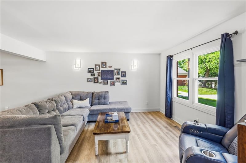 10577 Riley St, Overland Park, KS 66210