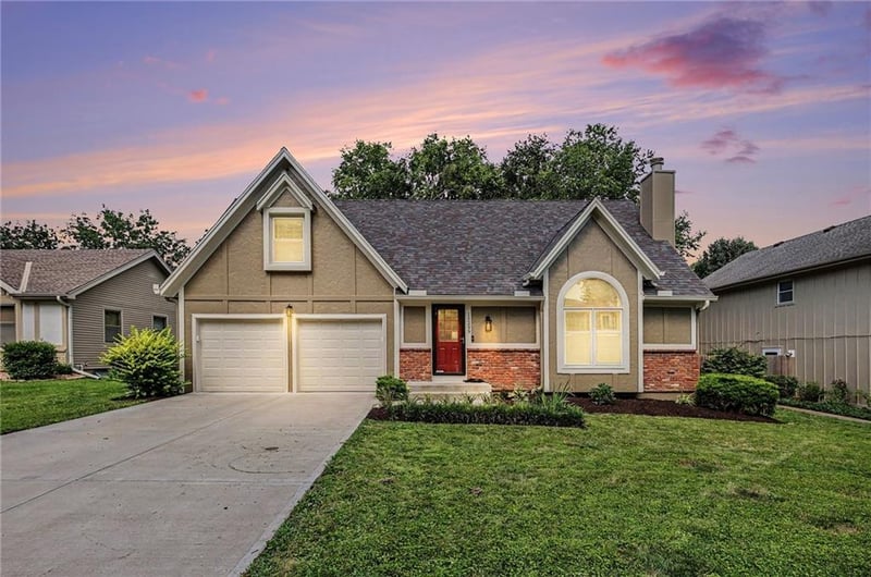 15299 Conser St, Overland Park, KS 66223