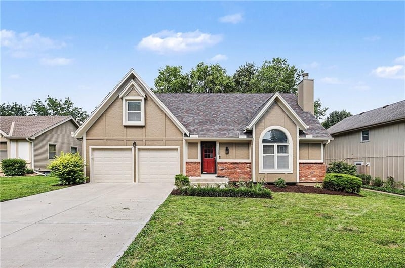 15299 Conser St, Overland Park, KS 66223