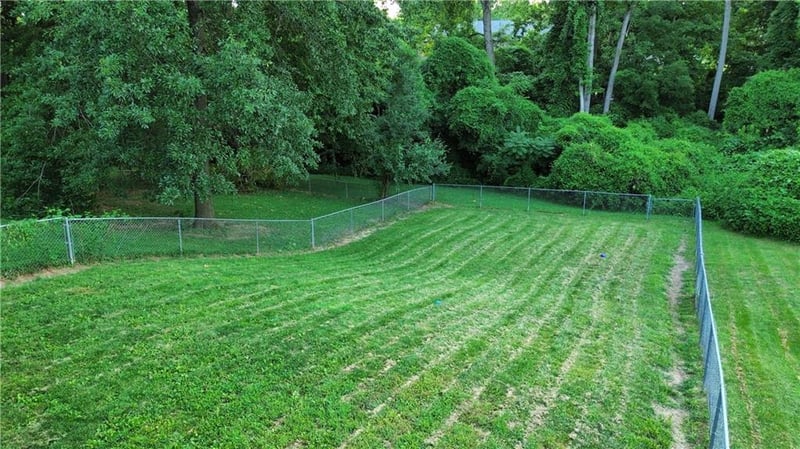 7010 Orchard St, Liberty, MO 64068