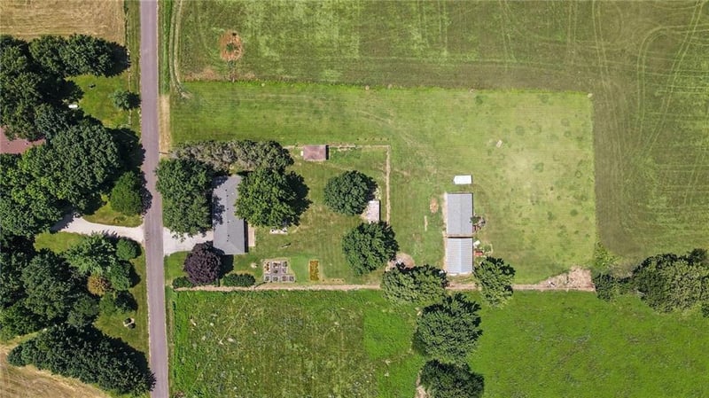 11633 SE O'brian Rd, Easton, MO 64443
