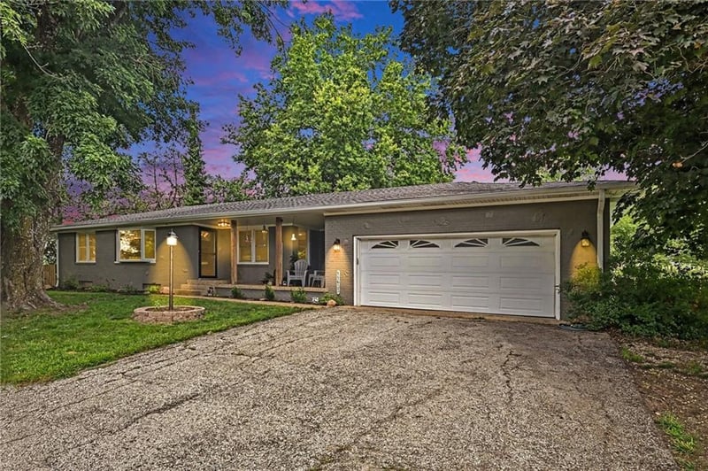 11633 SE O'brian Rd, Easton, MO 64443