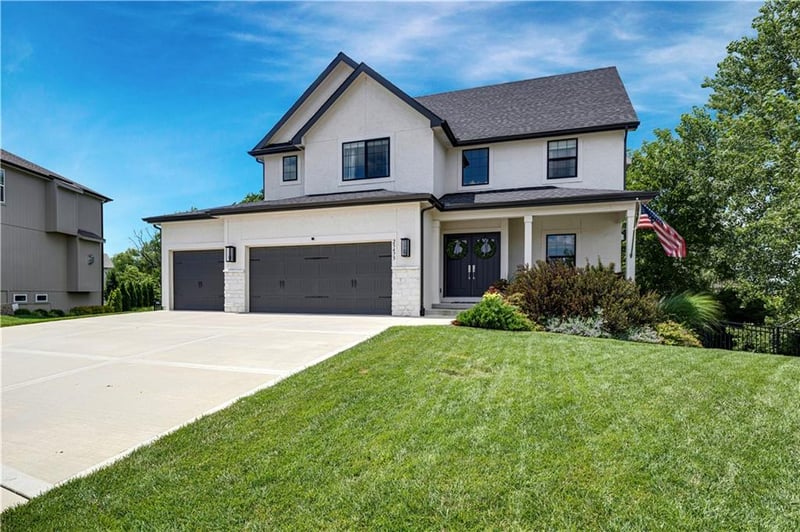 25475 148 Th Ter, Olathe, KS 66061