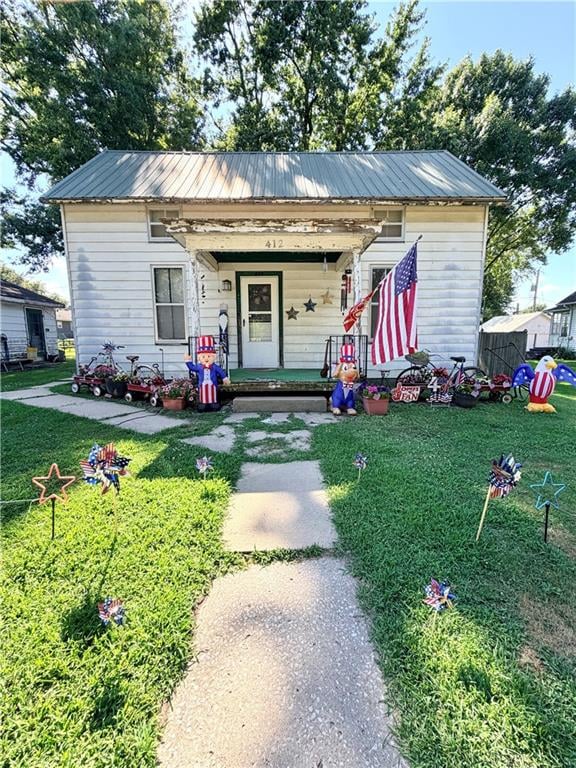 412 Bismark St, Concordia, MO 64020