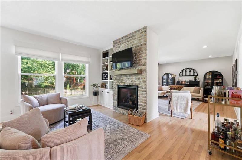 5508 Meadow Lake N/A, Parkville, MO 64152