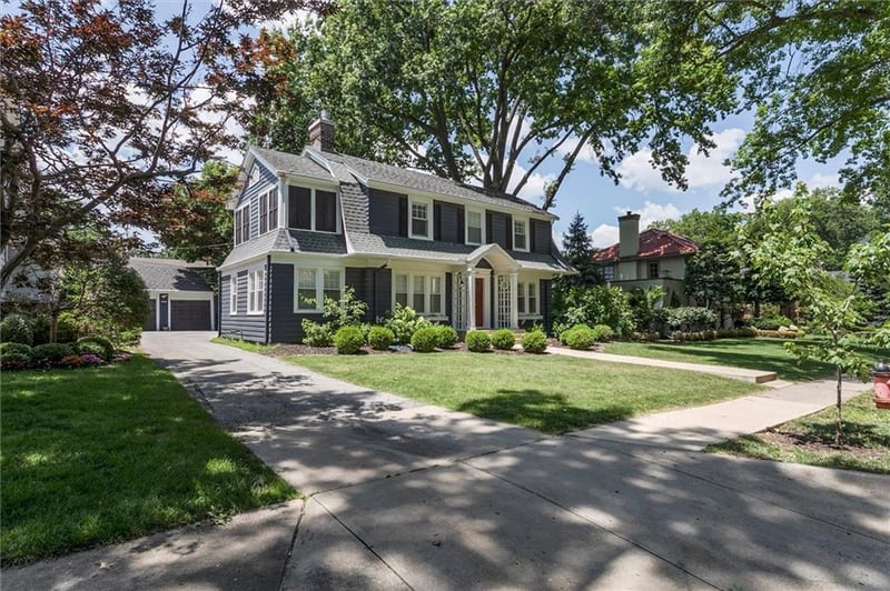 6424 Jefferson St, Kansas City, MO 64113