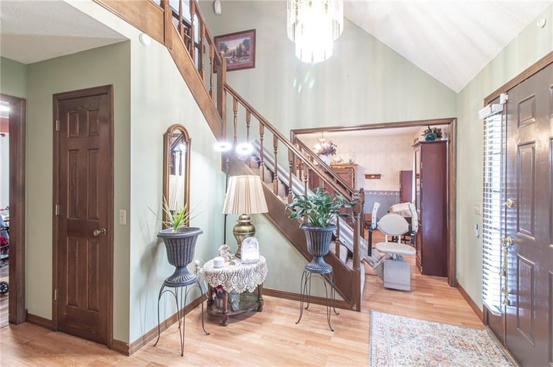 1519 Shady Ln, Warsaw, MO 65355
