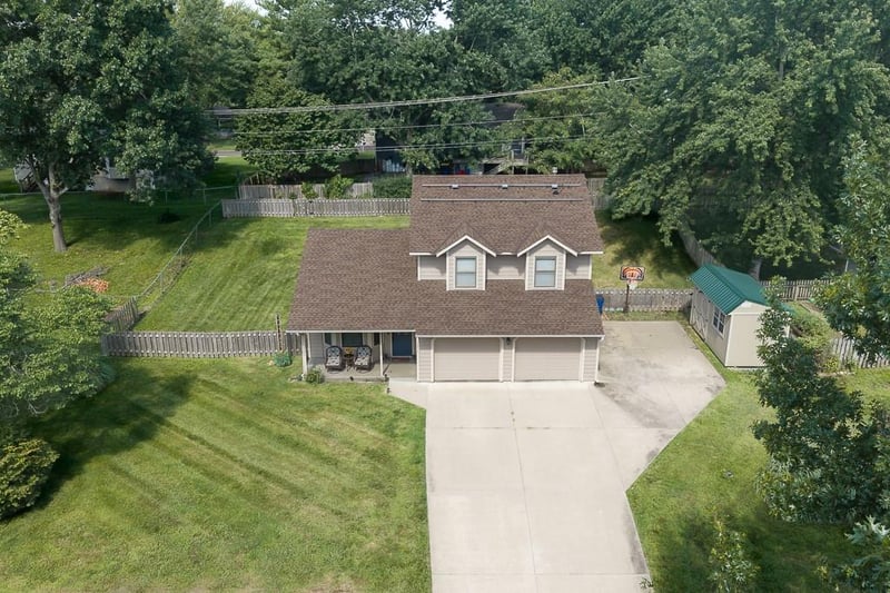 1211 Maple St, Eudora, KS 66025