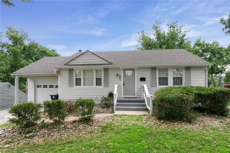 3121 56th St, Kansas City, MO 64119