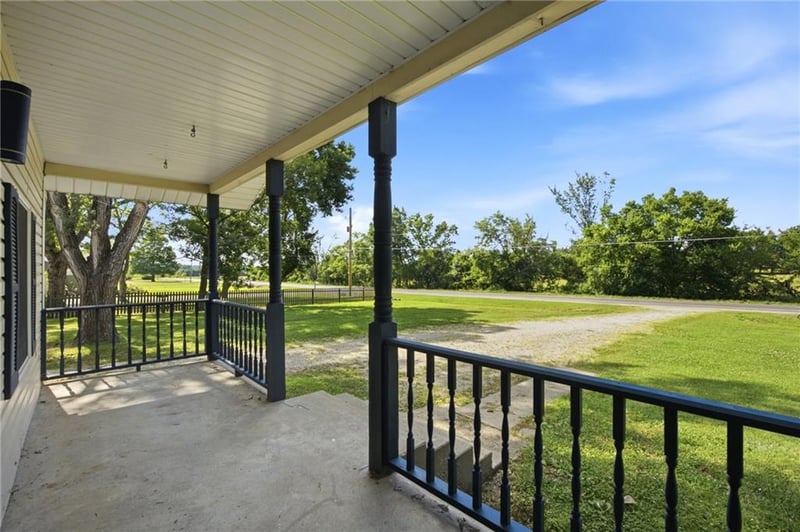 2278 Jayhawk Rd, Fort Scott, KS 66701