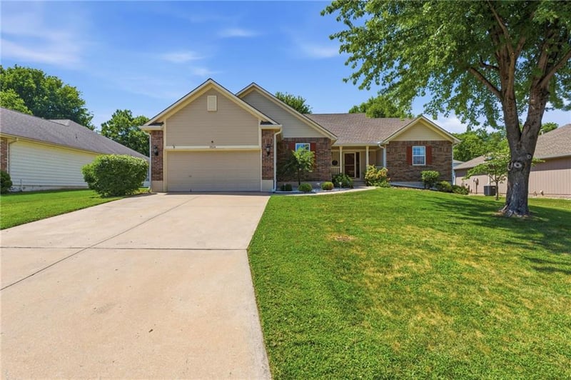 1824 Aztec Ave, Independence, MO 64057