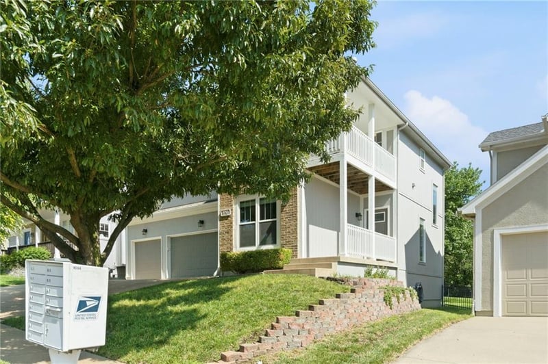 1950 Forest St, Olathe, KS 66061