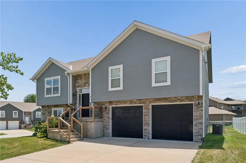 311 Fairview Cir, Platte City, MO 64079