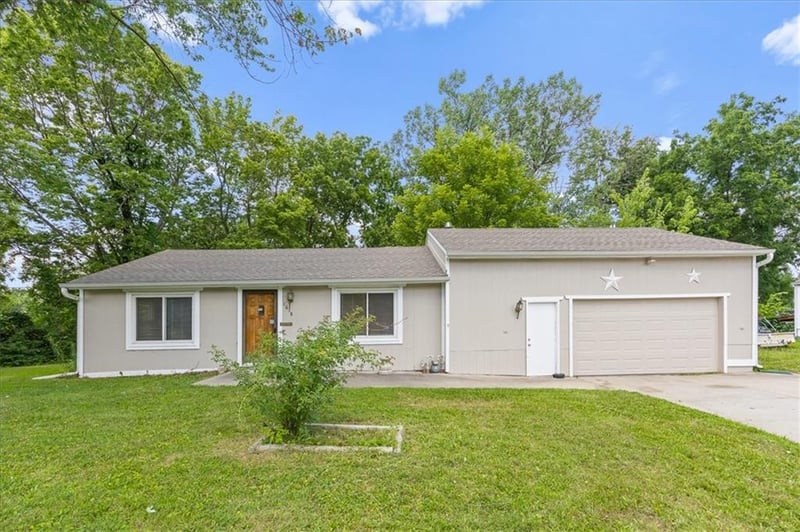 1618 Mccoy St, Independence, MO 64055
