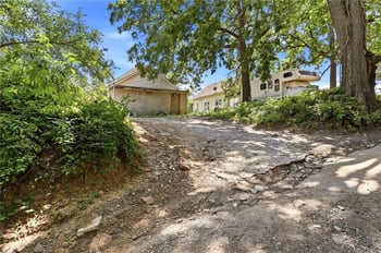 2202 Wood Ave, Kansas City, KS 66104