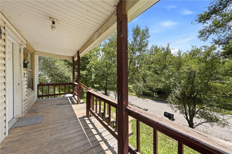 2202 Wood Ave, Kansas City, KS 66104