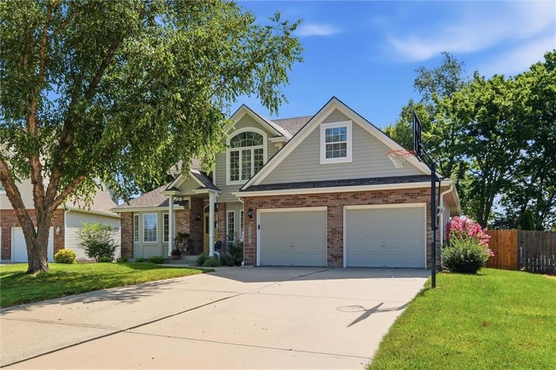 3115 Arrowhead Ct, Independence, MO 64057