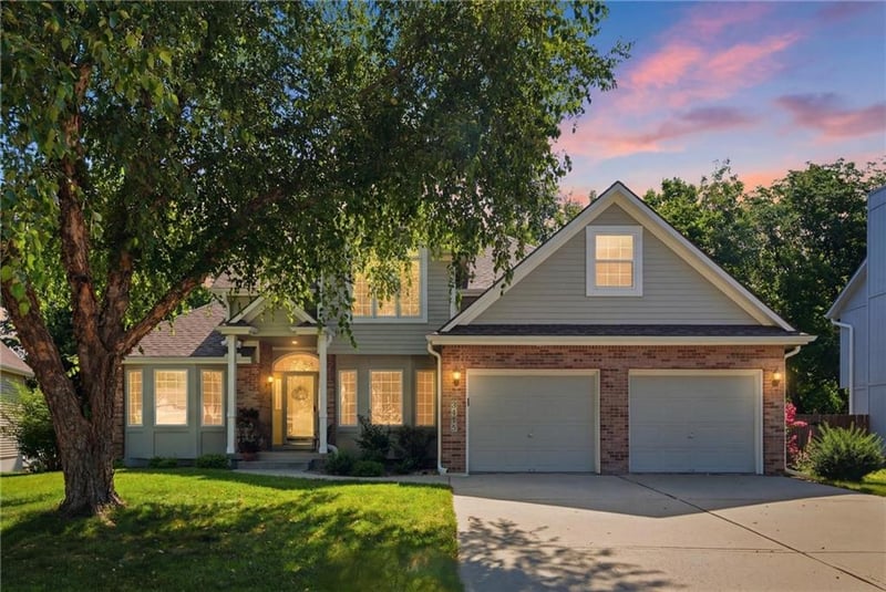 3115 Arrowhead Ct, Independence, MO 64057