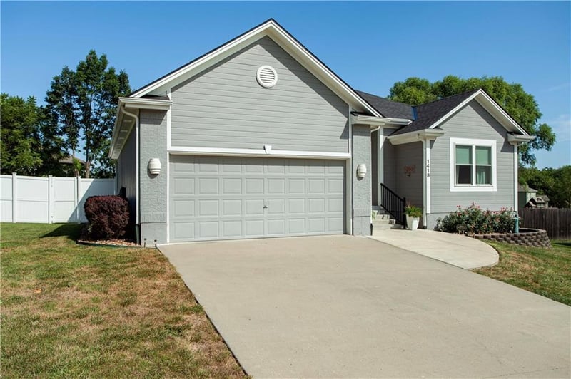 1413 Sloan Ave, Pleasant Hill, MO 64080