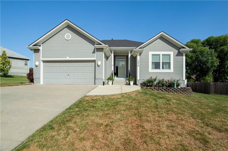 1413 Sloan Ave, Pleasant Hill, MO 64080