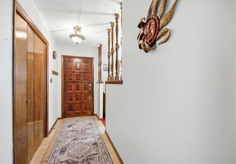 15116 Chestnut St, Basehor, KS 66007