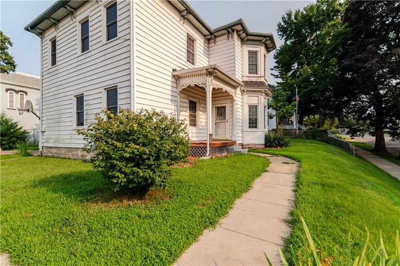 900 S 5th St, Atchison, KS 66002