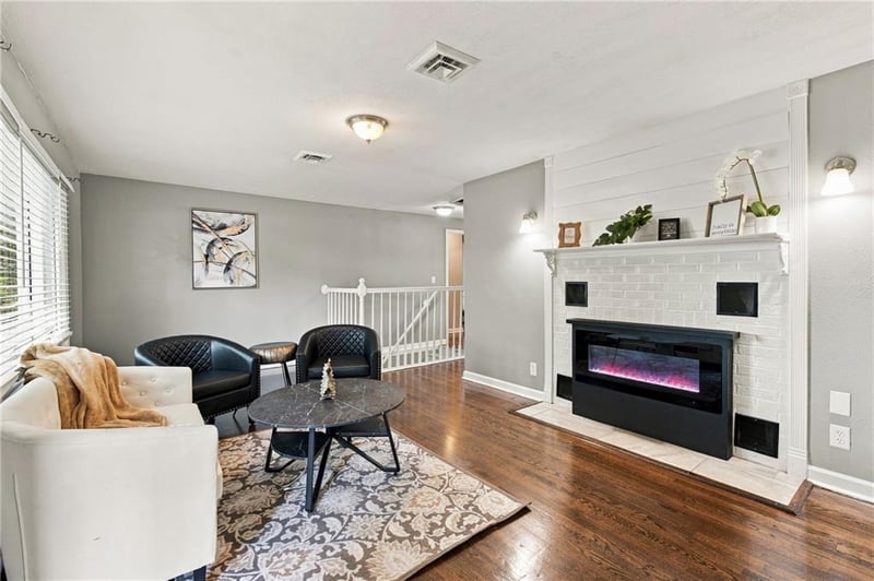 6700 Crisp Ave, Raytown, MO 64133