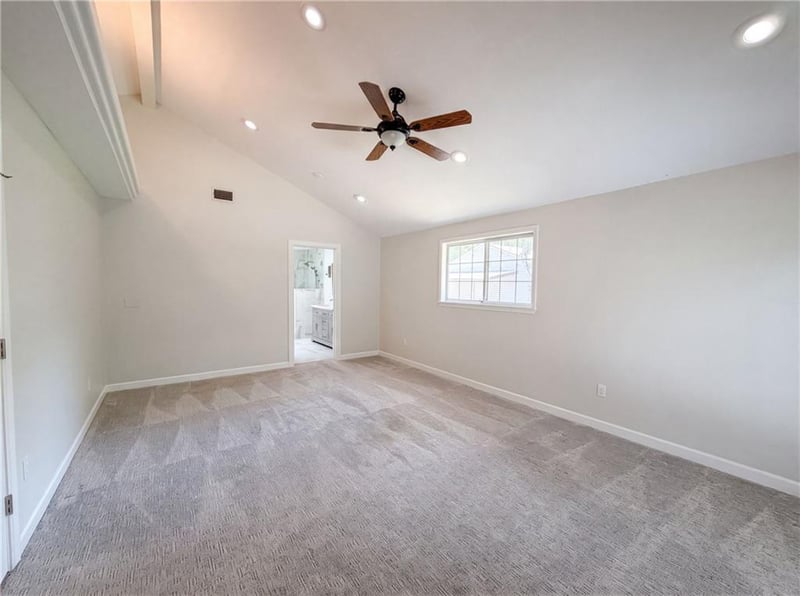 8104 State Route 9 Hw, Kansas City, MO 64152