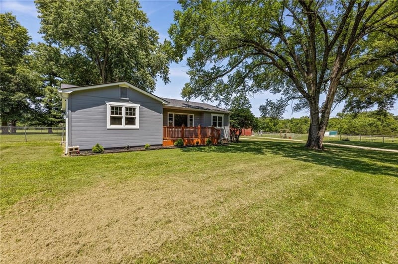 4755 Cloud Ter, Lane, KS 66042