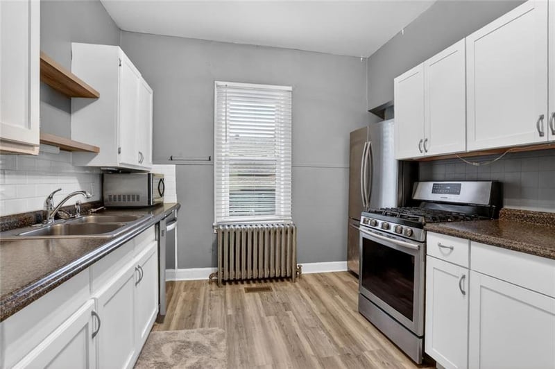 400 S Missouri St, Liberty, MO 64068