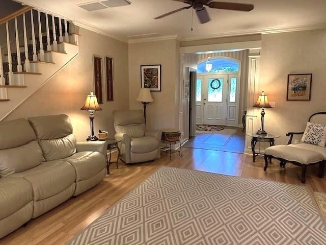 2 Timbercreek Rd, Girard, KS 66743