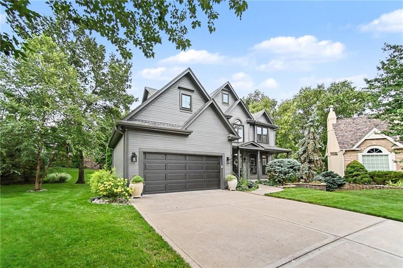 7900 N Birch Ln, Kansas City, MO 64151