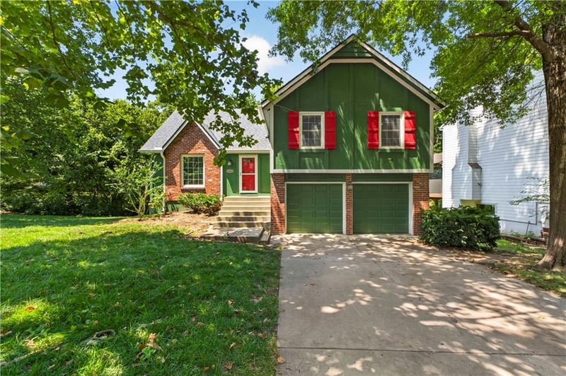15624 81st St, Lenexa, KS 66219