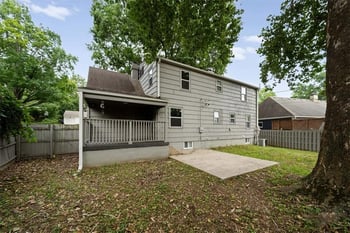 9004 Belleview Ave, Kansas City, MO 64114