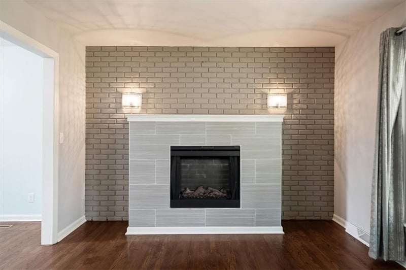 9004 Belleview Ave, Kansas City, MO 64114