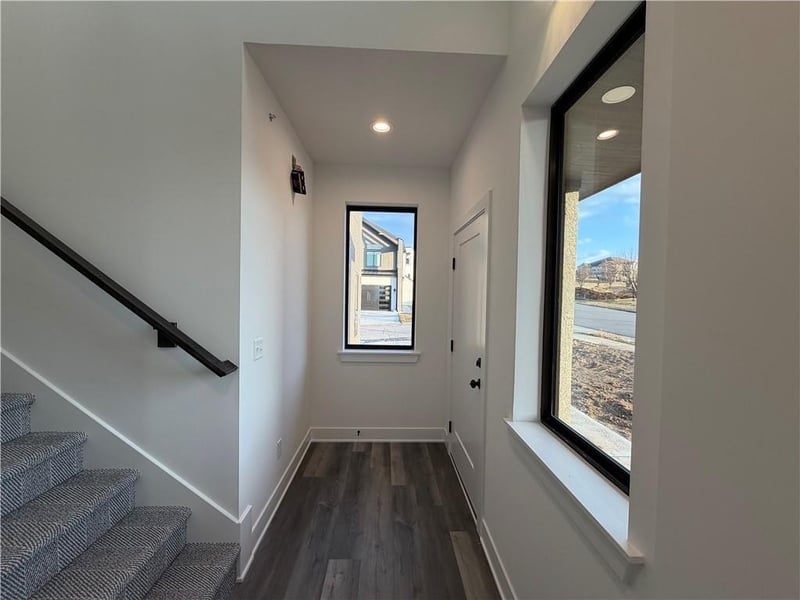 22150 W 116 Ter, Olathe, KS 66061