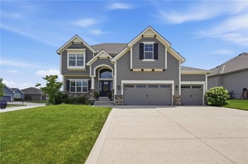 1801 NW 95th St, Kansas City, MO 64155