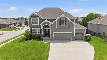1801 NW 95th St, Kansas City, MO 64155