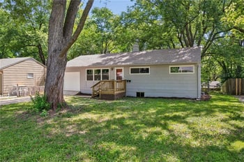 11217 Manchester Ave, Kansas City, MO 64134