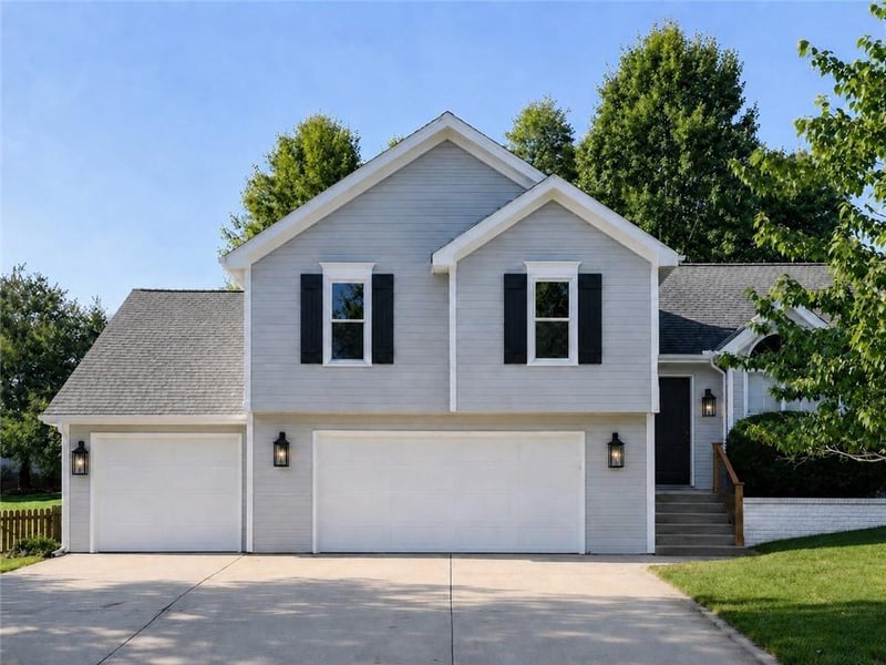 10812 Kentucky Ct, Kansas City, MO 64157