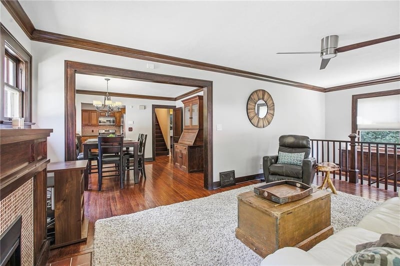 7301 Pennsylvania Ave, Kansas City, MO 64114